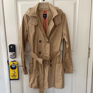 GAP Women's Beige Trench Coat